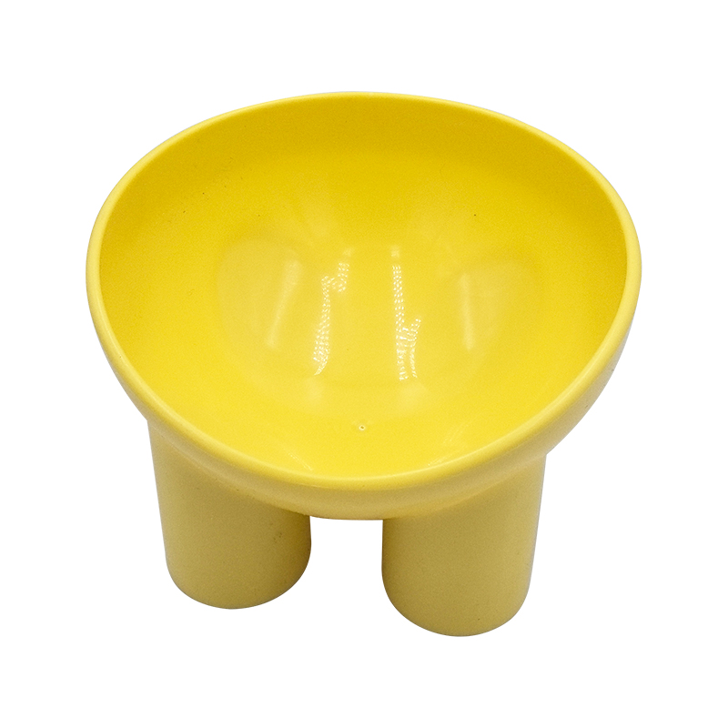 Ergonominen vino lemmikkikulho