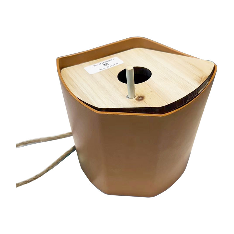 Bambukuitu Outdoor Birdhouse