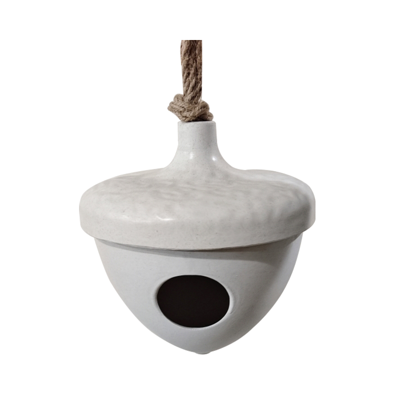 Bambukuitu Hasselpähkinä Bird House